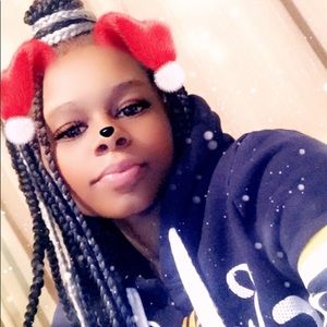 Meet your Posher, Chavone